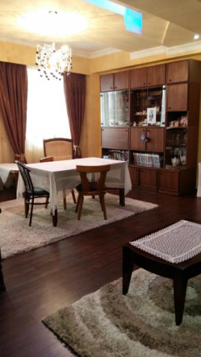  Apartment on Rustaveli 166a  Кобулети